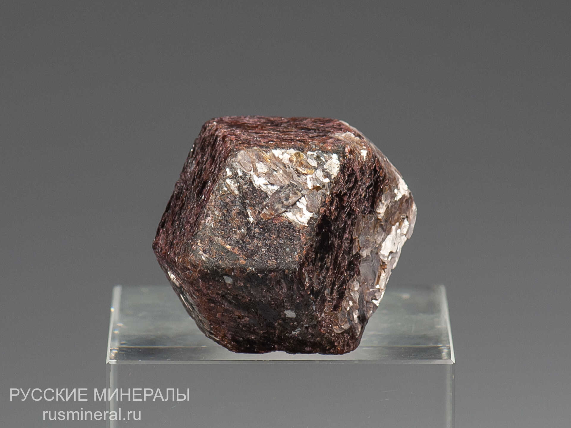 Альмандин Альмандин