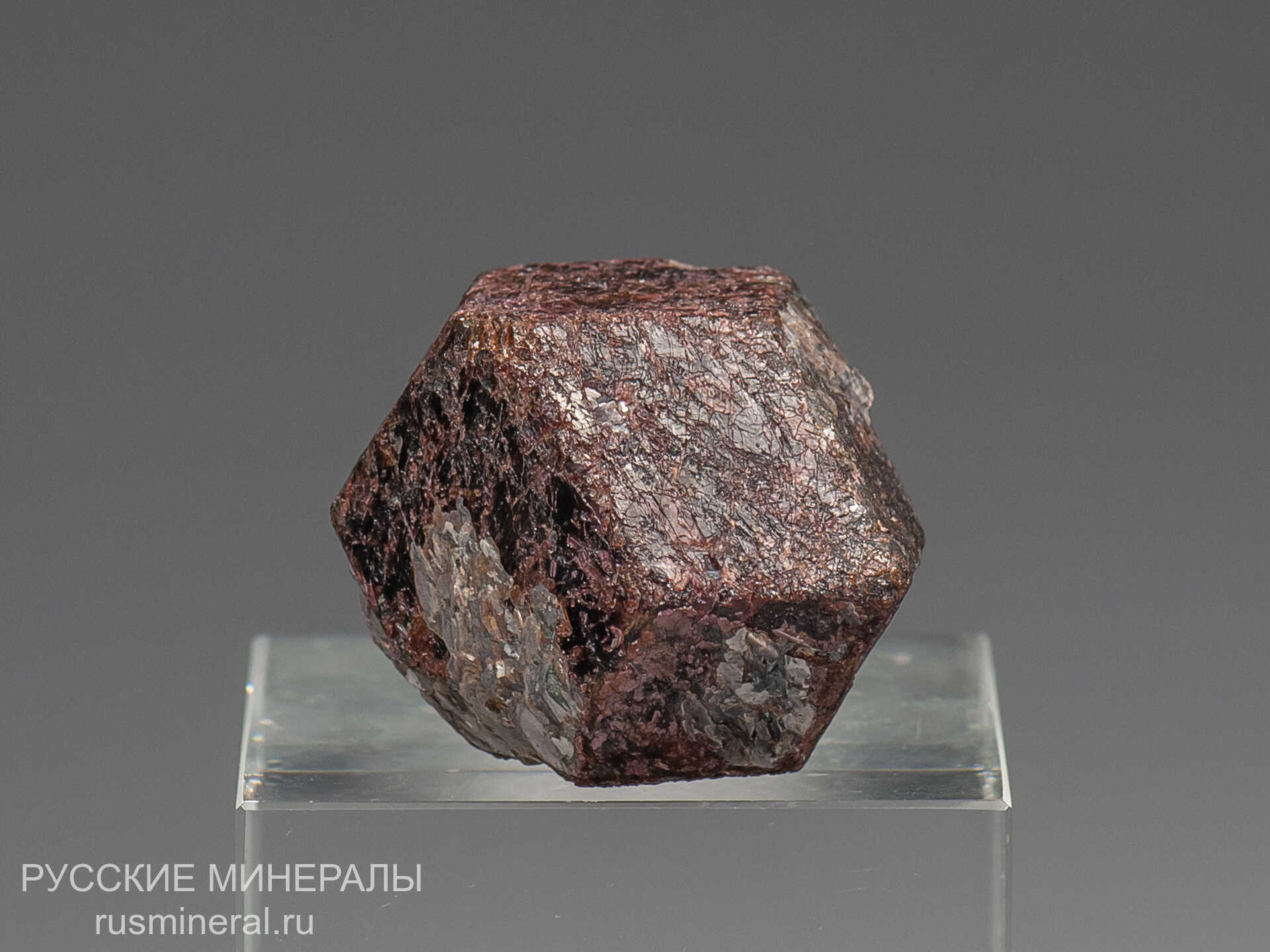 Альмандин Альмандин