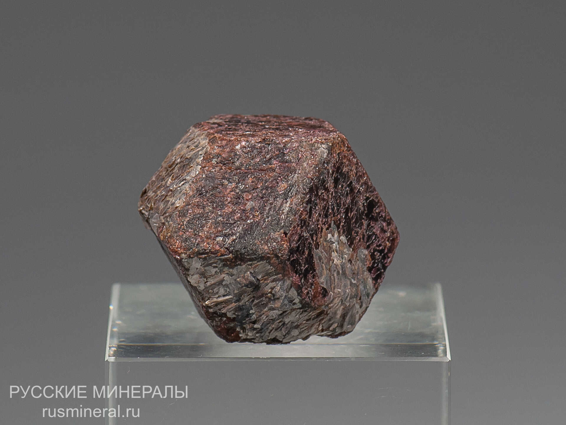 Альмандин Альмандин