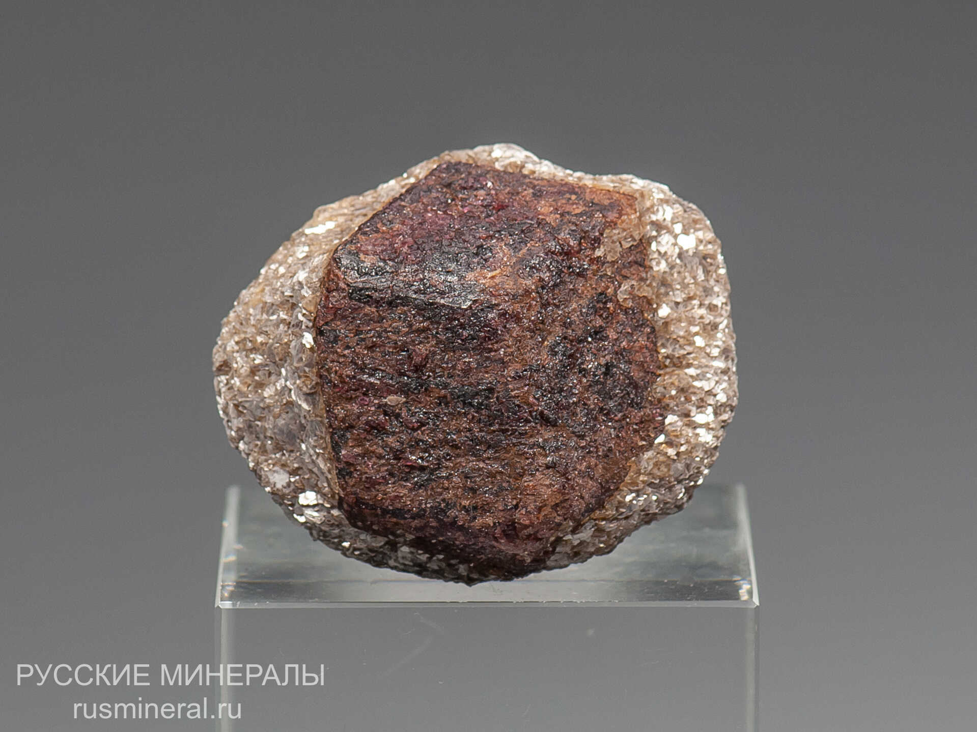 Альмандин Альмандин