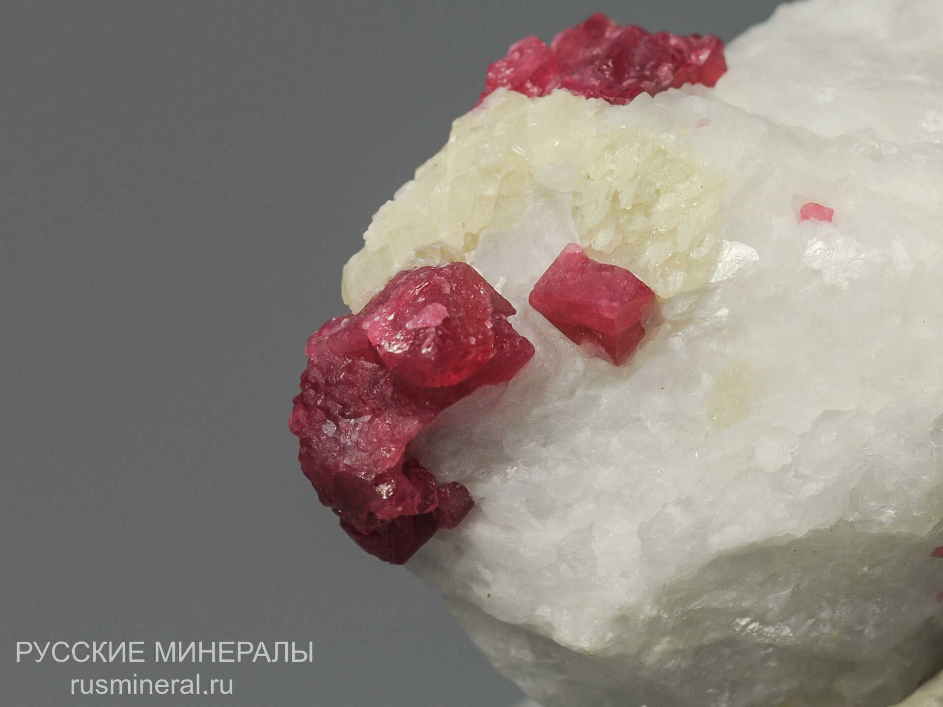 Шпинель Шпинель