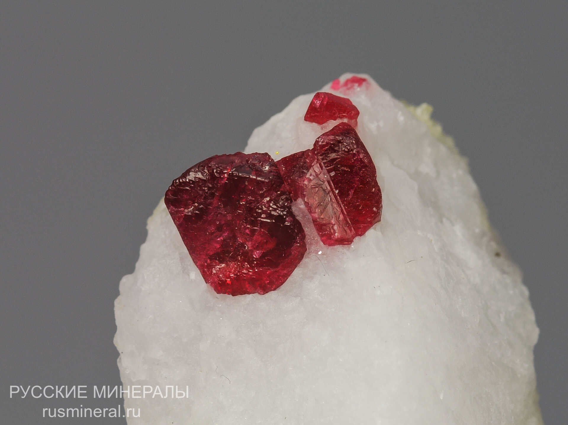 Шпинель Шпинель