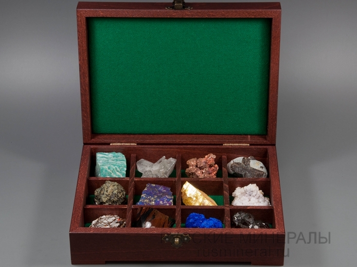 Коллекция минералов в деревянной коробке, 12 образцов