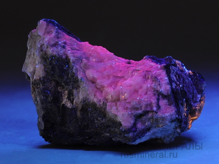 Дельхайелит Дельхайелит