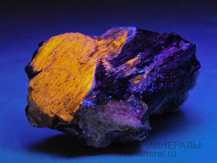 Дельхайелит Дельхайелит