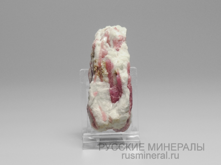 Турмалин (эльбаит) Турмалин (эльбаит)